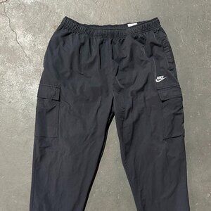 nike trousers